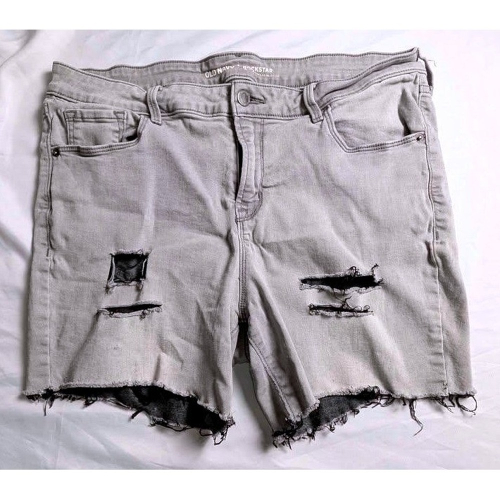 Old Navy Rockstar ~ Denim Shorts ~ Size 14 ~ Grey Distressed/Raw Hem/Mid Rise